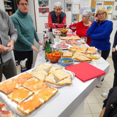 Tout lemonde est prêt.