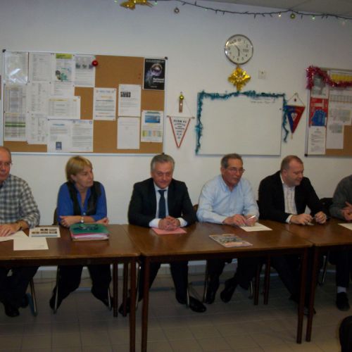 Monsieur le Maire, Maxime Maire adjoint en charge des sports, Jacques, Cathy, Eric et Patrick.