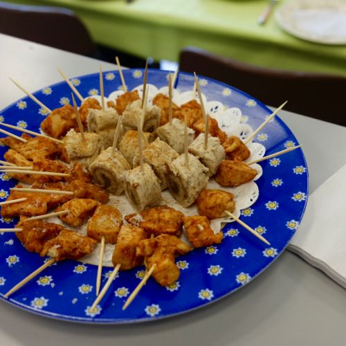 Les brochettes et les roulés de Richard.
