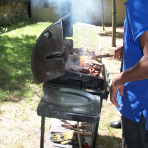 C'est l'heure des merguez.