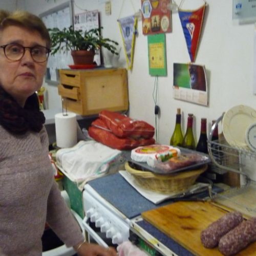 Isabelle aux fourneaux.