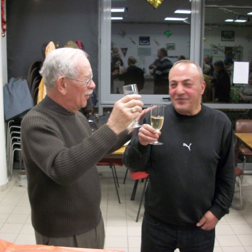 Jean-Marie nous chante la chanson de départ.