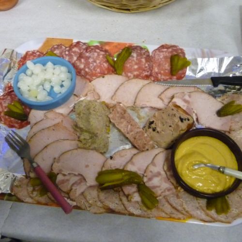 L'heure du buffet est arrivée.
