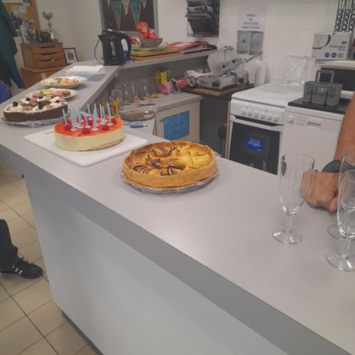 Tarte aux pommes vergeoise et framboisier.