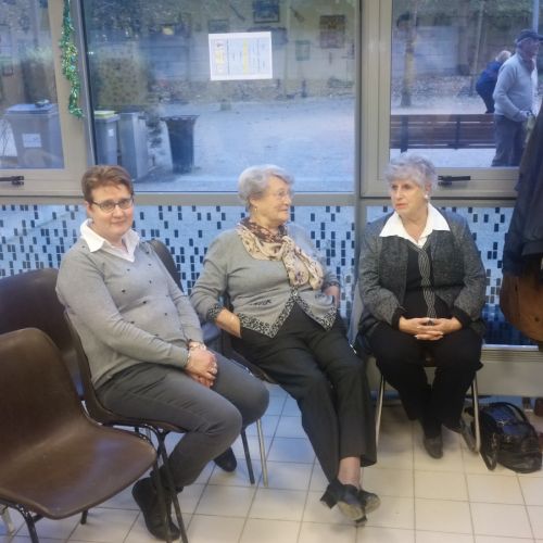 Les 3 grâces (Raphaël est derrière son chevalet).