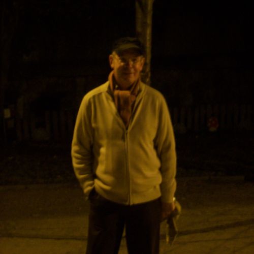 Les 2 demi-finales se sont passées sous les lumières des projecteurs (la nuit tombe vite en décembre). Patrick rencontre Dominique.