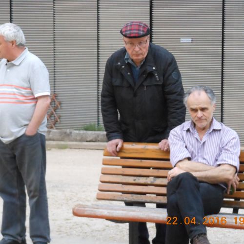 Les supporters sont là : Guy, Pierrot et Dominique.